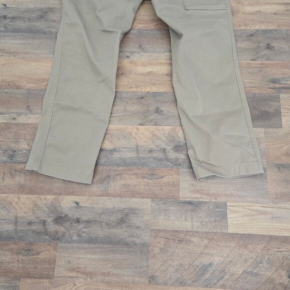 40 GRIT by Duluth Trading Women's Khaki Carpenter Workwear Pants Size 12 SHORT - Picture 6 of 8
